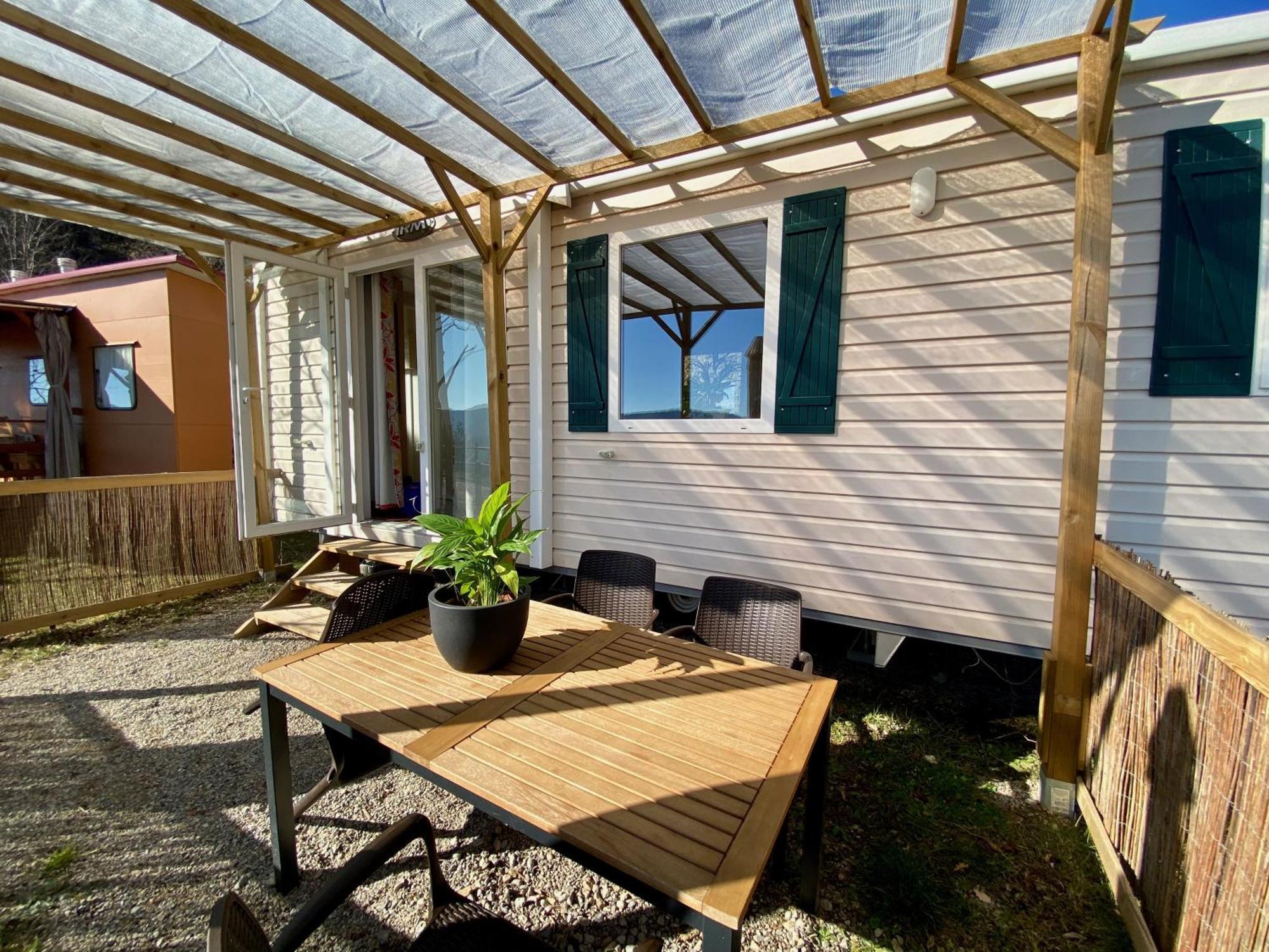 Campalans Hotel Rural Bungalows Mobilhomes Borredá Exteriör bild