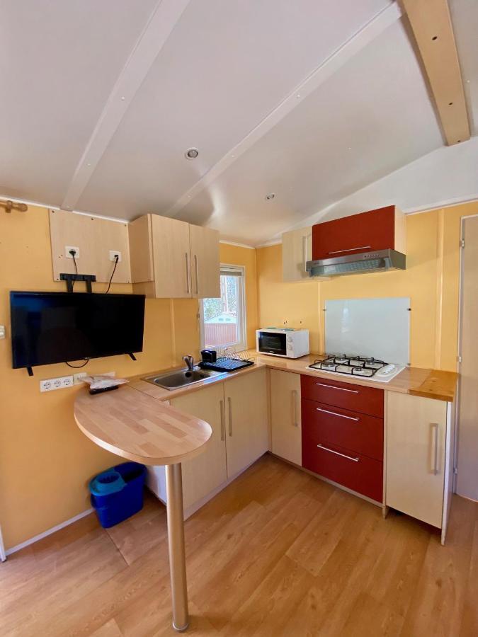 Campalans Hotel Rural Bungalows Mobilhomes Borredá Exteriör bild